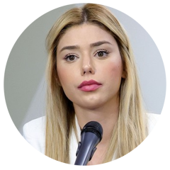 Amanda Teixeira Dias